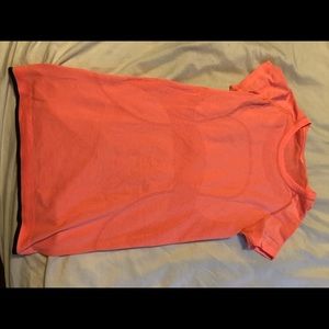 Lululemon short sleeve Size 2